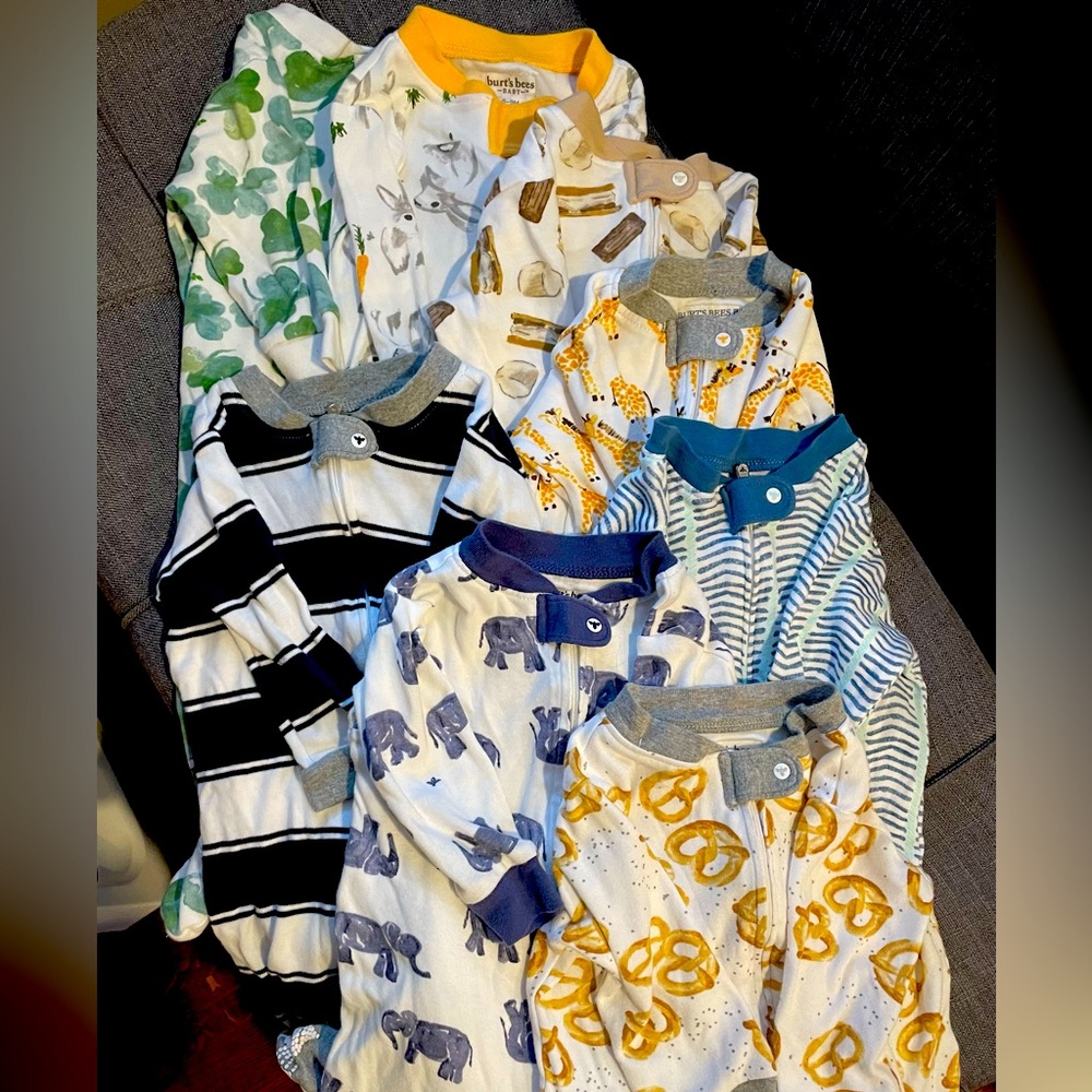 Burt’s Bees footed pajamas - Size 6-9 months. Like new condition